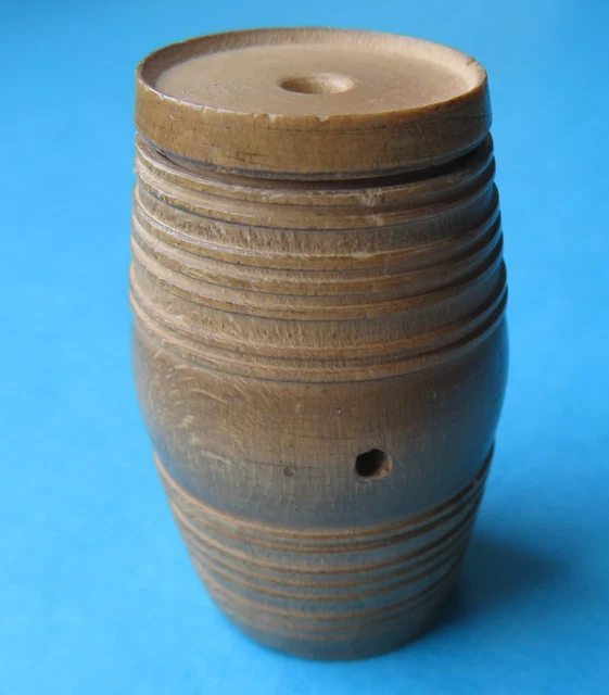 Antique Boxwood Brrel Sewing Thread Dispenser