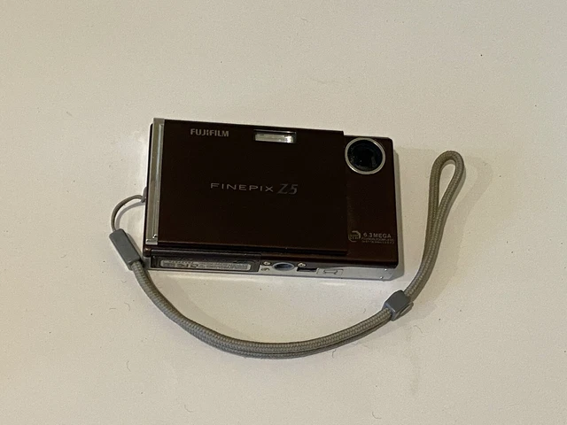Fujifilm FinePix Z Series Z5 Digital Camera
