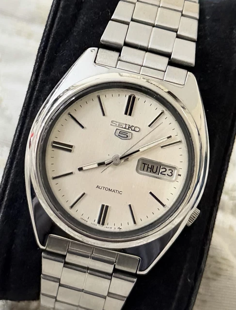 SEIKO 5 AUTOMATIC 7009-8330 Men’s Watch Silver Dial Day Date Japan ...