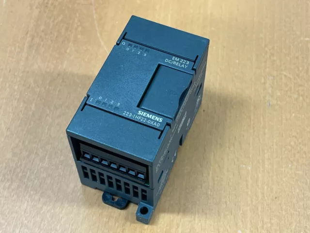 Siemens Simatic S7 200; Modul EM 223; 6ES7 223-1HF22-0XA0