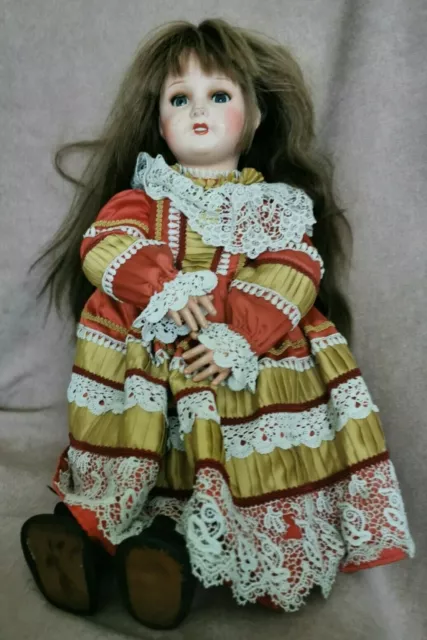 Poupée ancienne SFBJ PARIS taille11