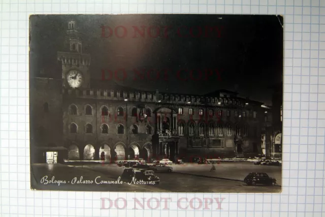 Cartolina BOLOGNA Palazzo Comunale Notturno - viagg. 1959 - vera fotografia auto