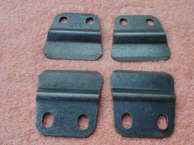 4 Stück ESM MESSERHALTER Balkenmäher Mähmesser Holder Fingerbalken Deutz Fendt