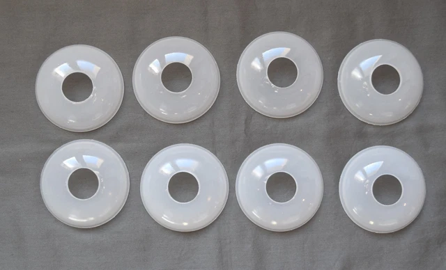 8 Coupelles ou bobêches en opaline blanche pour lustre bougeoir lampe