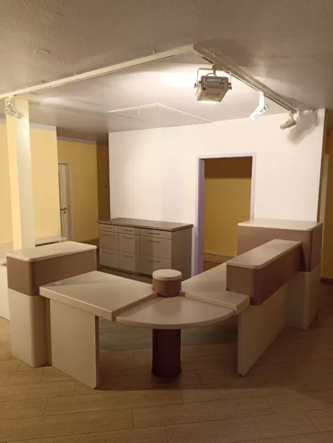 Praxis-Rezeption / Anmeldung / Empfang / Kanzlei / Sekretariat