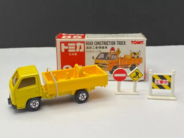 Vintage Tomica Tomy ROAD CONSTRUCTION TRUCK - No 85. MIB. Stored from new 1990's