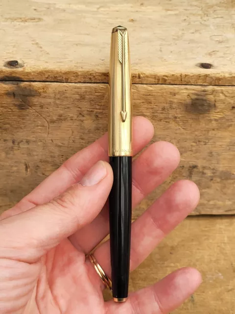 Vintage Parker Fountain Pen. England. Rolled Gold Lid.  A/F