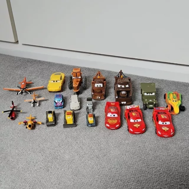 Disney Pixar Cars And Planes Toy Figures Bundle.