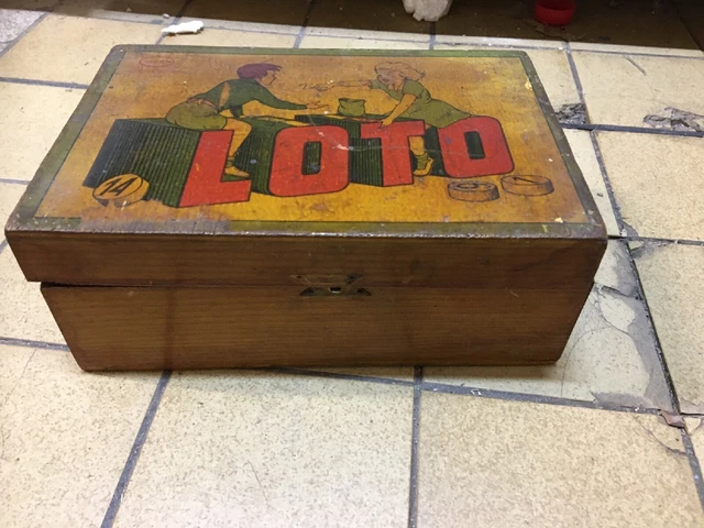 RESTAURATION DE BOITES DE JEUX ANCIENS POUR L'EXPOSITION JEUX, JOUETS