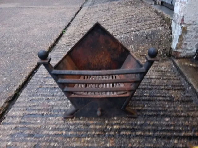 Cast Iron Fire Basket, Brand Gallery, Colour Black, Very good condition