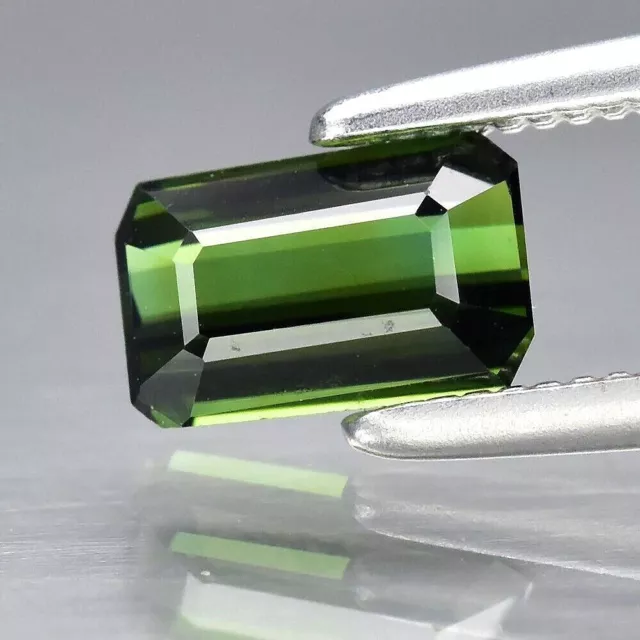 ★ TOP TOP TOP ★ TOURMALINE VERTE DU NIGERIA 6 mm x 3.8 mm ★★ P399.135t