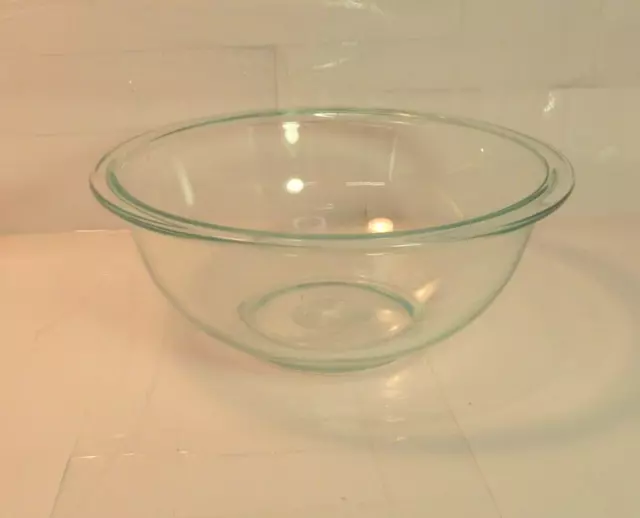 Pyrex 323 Clear/blue Tint Glass  Nesting Mixing Bowl-nice Piece Free shipping