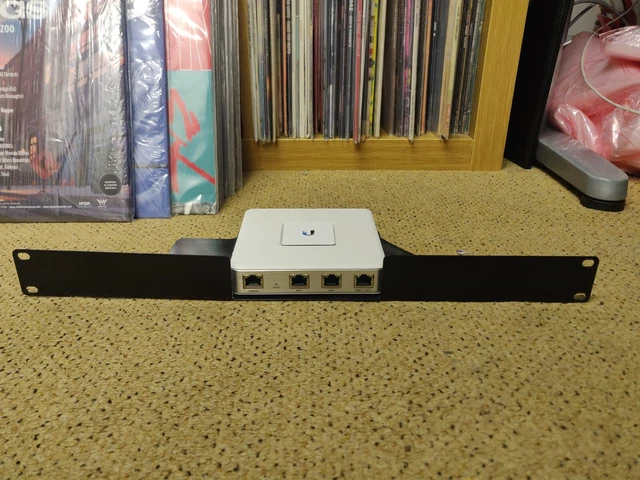 Usg Rack Mount Kit RACKMOUNT FOR UBIQUITI Unifi Security Gateway USG £25.00 - PicClick UK