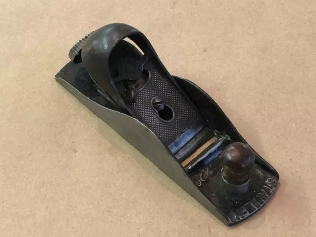 Vintage Stanley No 220 Block plane Early Type 5 Hole Depth Adjuster Knob