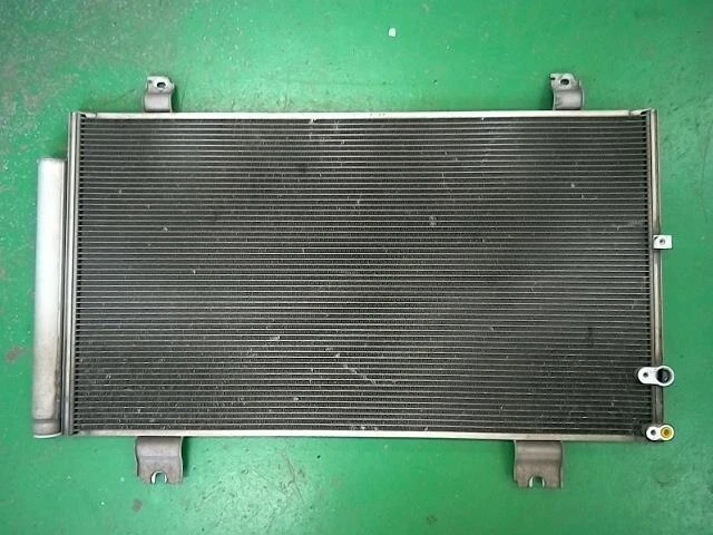 TOYOTA Mark X 2012 DBA-GRX135 Condensatore 8846022630 [usato] [PA12904778]