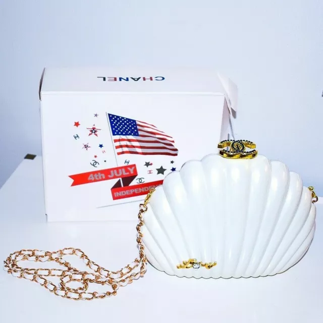 NEW CHANEL VIP Minaudiere White Clam Shell Crossbody Convert. Clutch Chain  Bag $3,199.00 - PicClick