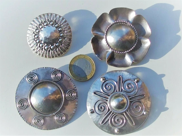 Lot de broches anciennes, vintage, certaines artisanales plus
