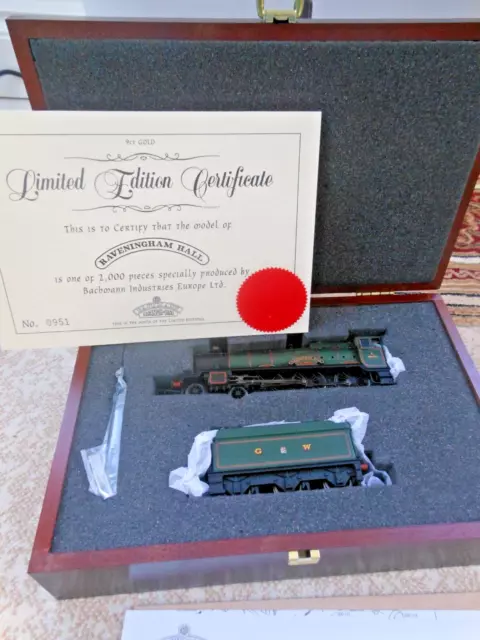 Bachmann Branch Line Locomotive 00 Gauge Limited Edition - Raveningham Hall