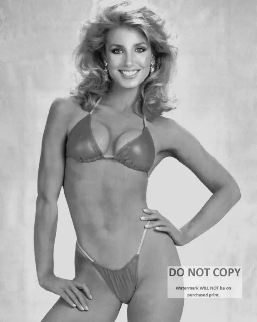 Actress Heather Thomas Pin Up - 8X10 Publicity Photo (Yw017)