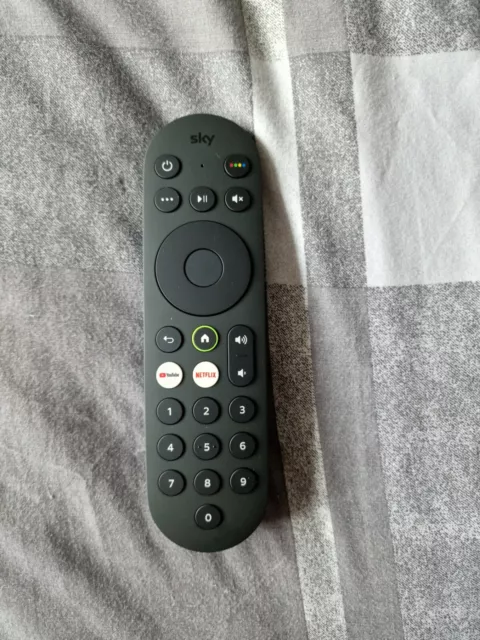 sky Glass/Sky Q remote (New Edition)