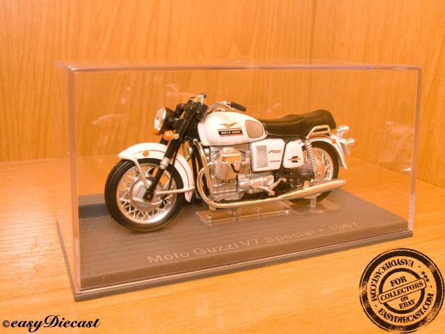 MOTO GUZZI V7 V-7 Special White 1/24 1967 With Box!Rare EUR 25,00