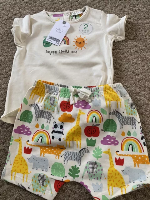 NEXT t-shirt and shorts 6-9 months