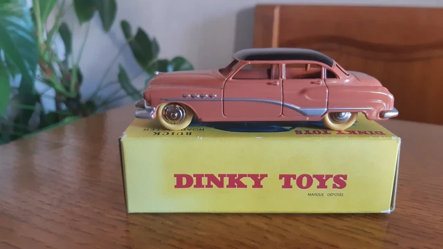 Dinky Toys 1:43 - 1 - Voiture miniature - ref. 24V BUICK ROADMASTER - Fabriqué en France
