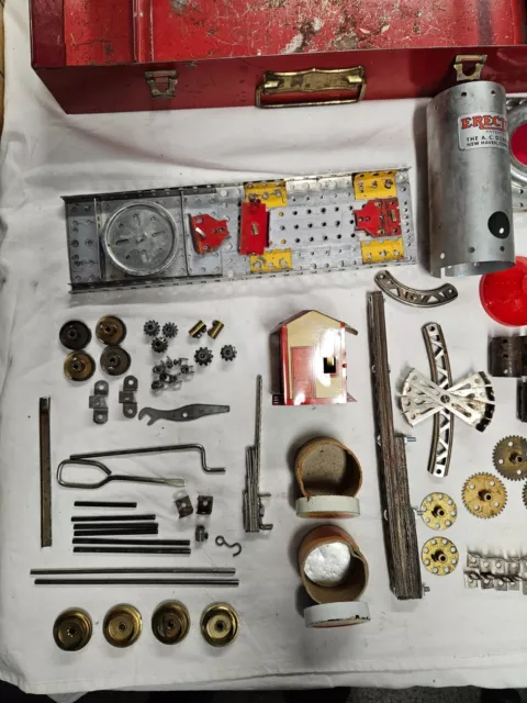 AC Gilbert No. 7-1/2 Engineer's Erector Set, Full Inventory, Virtually Complete