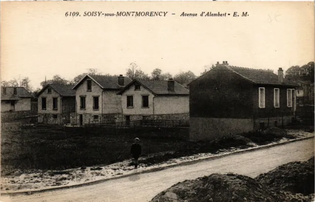CPA SOISY-sous-MONTMORENCY - Avenue d'Alembert (380625)