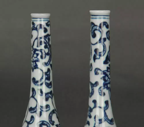 One pair Fine Beautiful Chinese Blue and white porcelain vase painting flowers 2