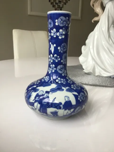 Very Old  Chinese Porcelain  Blue And White  Vase With People In A Garden