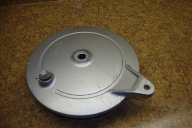 Yamaha XVS650 XVS 650 A V Stella Posteriore Tamburo Freni & Cover 2003 2004 2005