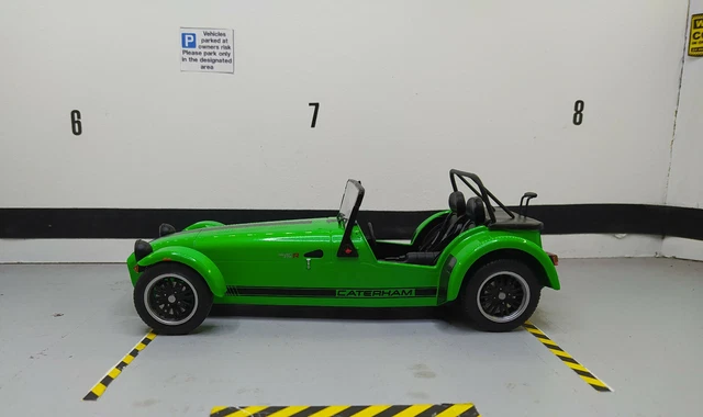 1/18 LOTUS CATHERAM 275R 2014 Solido 3