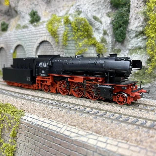 Locomotive BR18 102 DB Ep III digital son 3R-HO 1/87-MARKLIN 37119