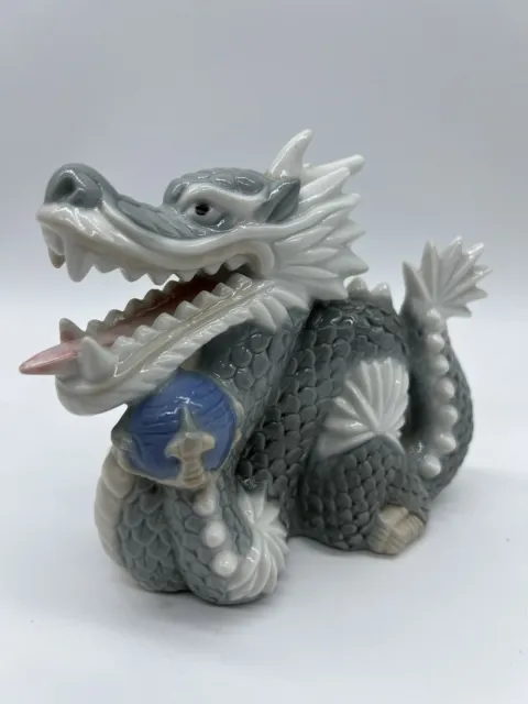 Yoshimi K Foo Dragon Porcelain Figurine Gray White Sphere Japan 8”X 5.75" Vtg