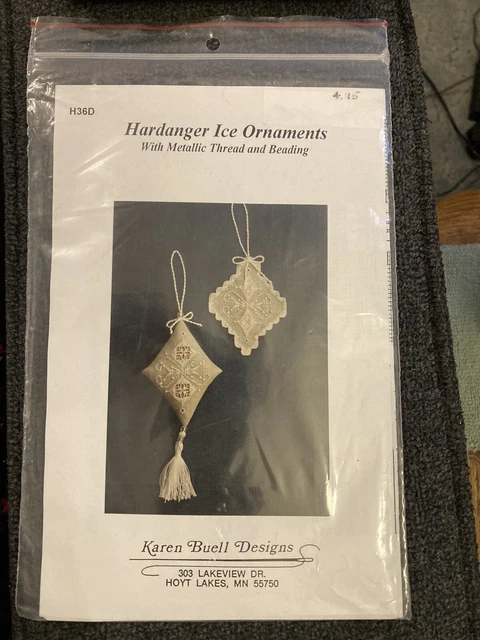 Karen Buell diseña solo el patrón de adornos de hielo Hardanger
