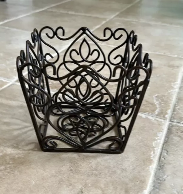 Southern Living at Home Rosedale Rubbed Iron Plant Holder Storage Basket Decor