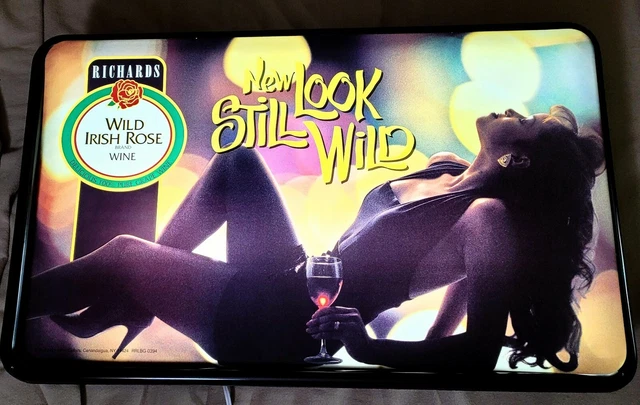 BNIB Richards Wild Irish Rose Wine Still Wild 1994 Light-Up Box Bar Display TC