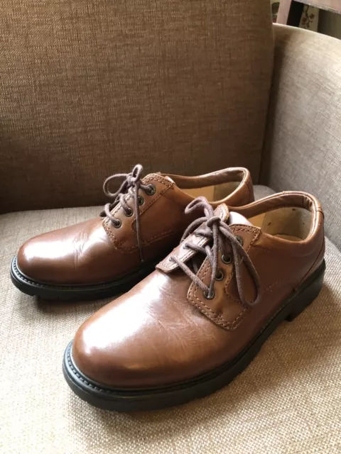 Clarks cushion hotsell cell mens shoes