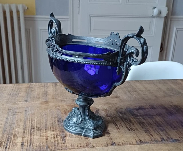 RARE CENTRE DE table en régule Argenté - Coupe en verre bleu XIXe EUR