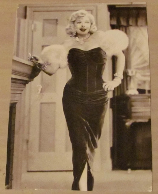 I Love Lucy Postcard (Lucille Ball as Marilyn Monroe in 1954 TV Show) RARE!