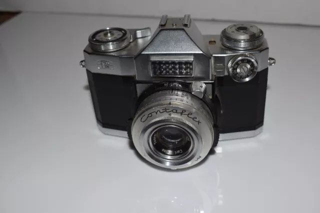 Zeiss Ikon Contaflex  35mm SLR Film Camera w/Zeiss Tessar 50mm 2.8   (QOJ72)