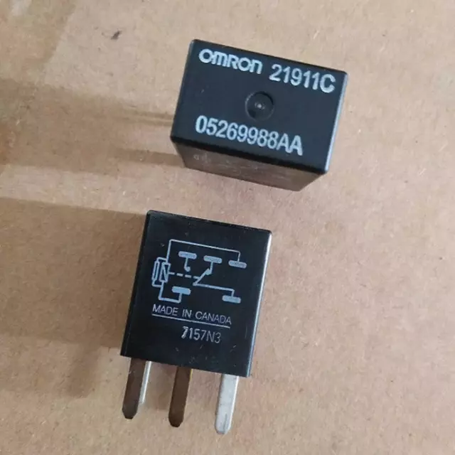 1PCS New OMRON 21911C 05269988AA 12VDC 5PIN