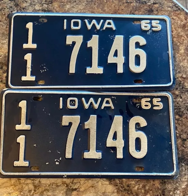 1965 pair of Iowa License Plates