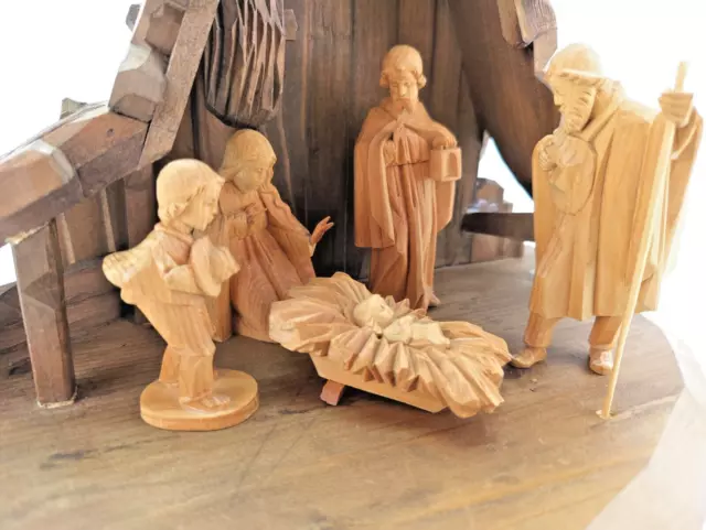 Krippe mit Figuren - Oberammergau Handarbeit - Holz - gestempelt 3