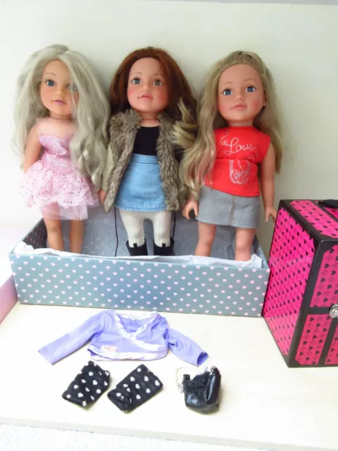 18 DESIGN A Friend Doll Bundle 3x Designer Friend Clothes Carry Wardrobe Outfit 26.00 PicClick UK