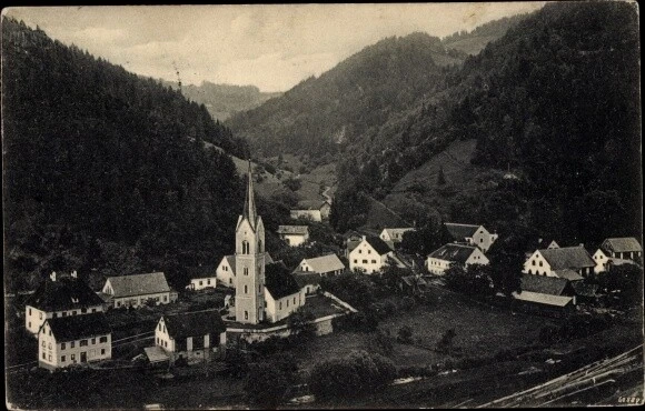 Ak Rachau Steiermark, Blick auf den Ort, Kirche - 10612608