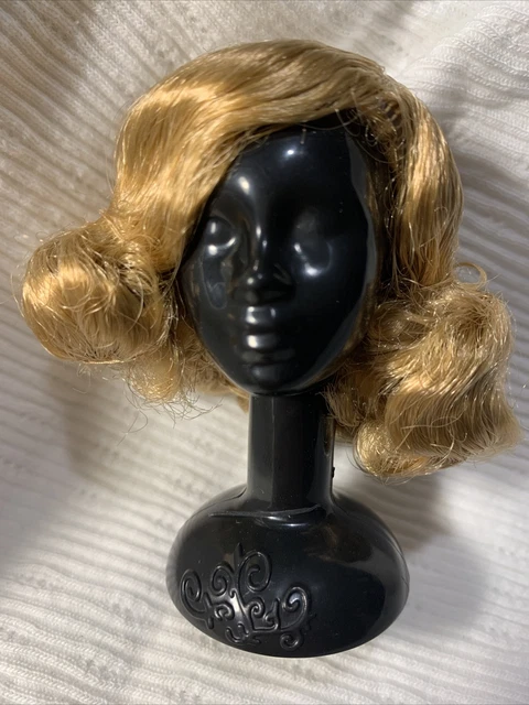 Jazz Baby Diva Barbie Wig & Mannequin Blonde New!
