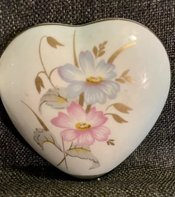 Vintage Royal Worcester Spode Company PALISSY Heart Floral Lidded Trinket Box