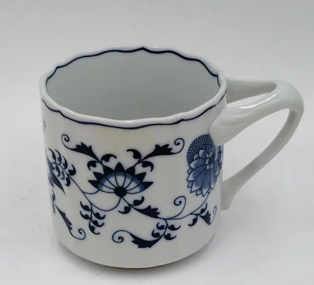 https://www.picclickimg.com/Kz8AAOSw6gxiUPwD/Vintage-BLUE-DANUBE-Coffee-Mug-Tea-Cup.webp